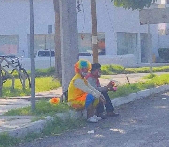 me and my 1 friend back to the streets after another failed talking stage