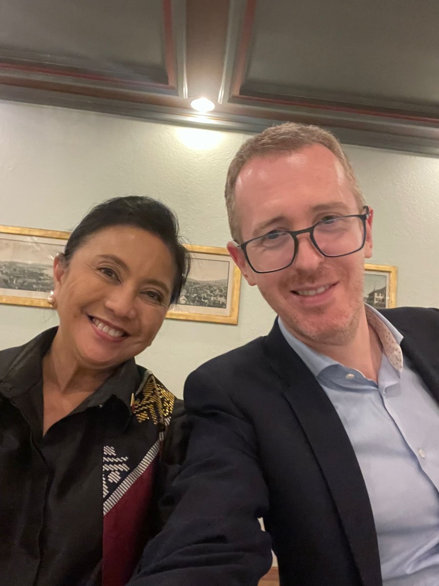 jamescrabtree's tweet photo. A treat to meet @lenirobredo in Zurich yesterday. We talked over dinner about the King Maker, one of the most extraordinary political documentaries i've ever seen, set in part around her victorious 2016 vice presidential campaign. Trailer 👇

https://t.co/RxQgiZQREd https://t.co/V6jIBXqXnw