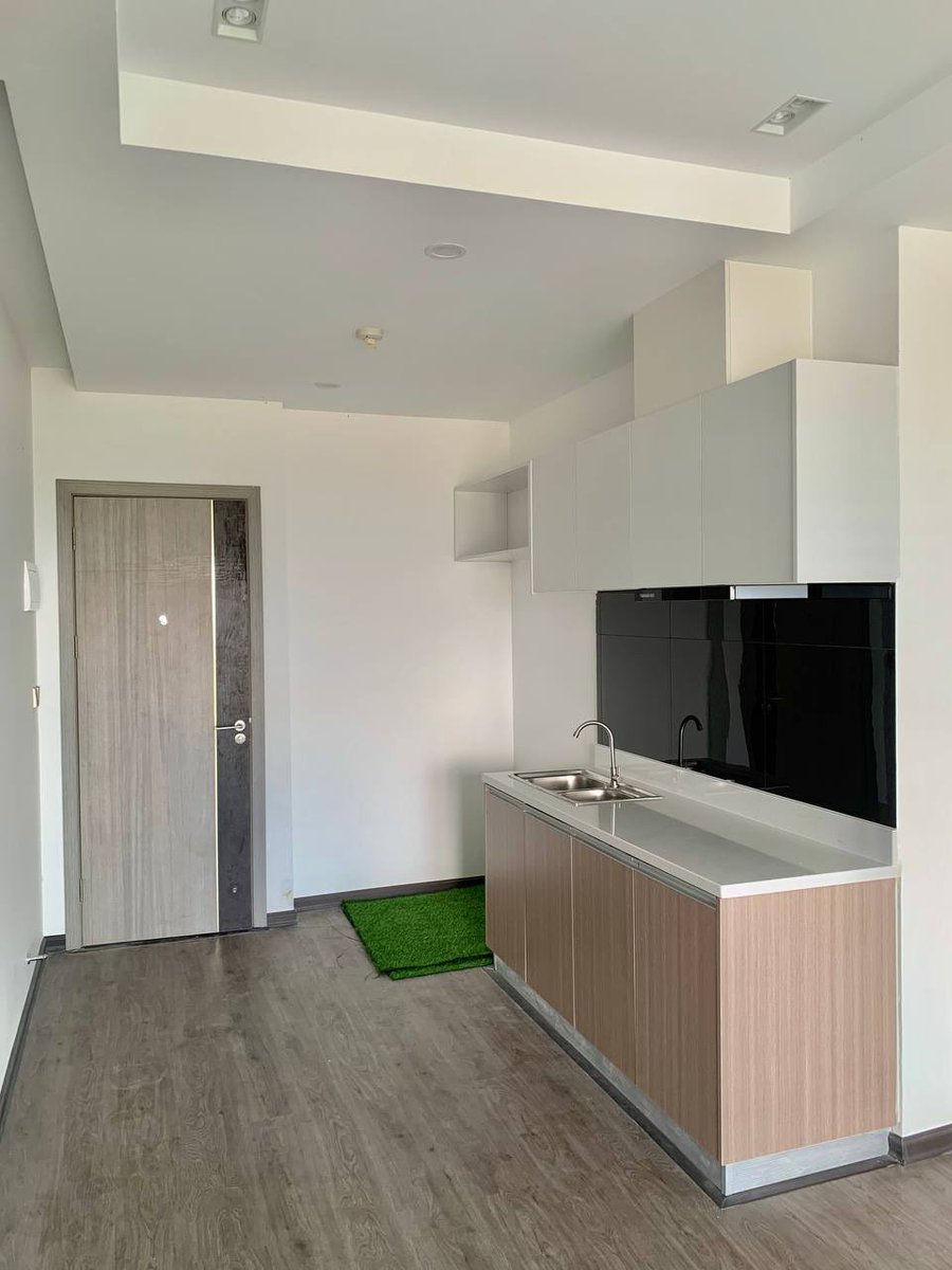 SokhoeunC's tweet photo. Sihanouk City View Condo paid 3,000$ Can move in!
Fore details 
012222676/066222676/069678981 https://t.co/nChPbRQNtE