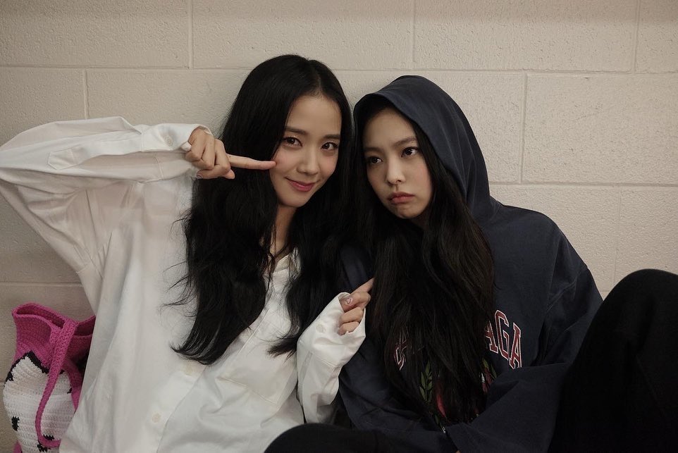 jnspics's tweet photo. i can't breathe you guys.... https://t.co/2Pqkox7mR8