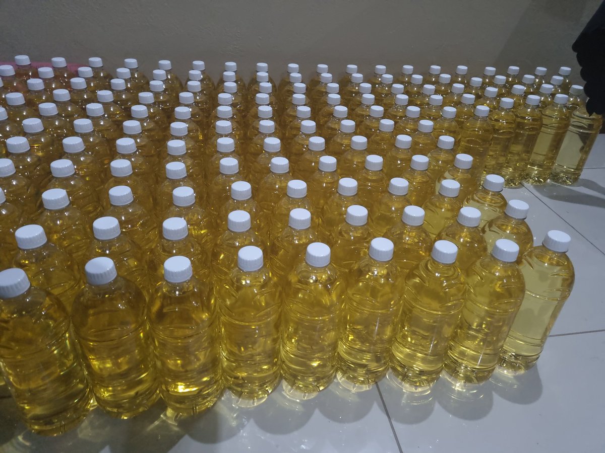 Qton_cookingoil's tweet photo. "Q-ton Refined cooking oil"
📍Pretoria West
🚚 Pretoria, Midrand, Krugersdrop and Limpopo
For orders contact ☎️ 082 512 4620/072 525 8568
📨Queentonoil@gmail.com
#VhuvhambadziDrive #sonia #zimbabweans #Gigaba #saleshouse #BBBEE https://t.co/vZWcHPP3zi
