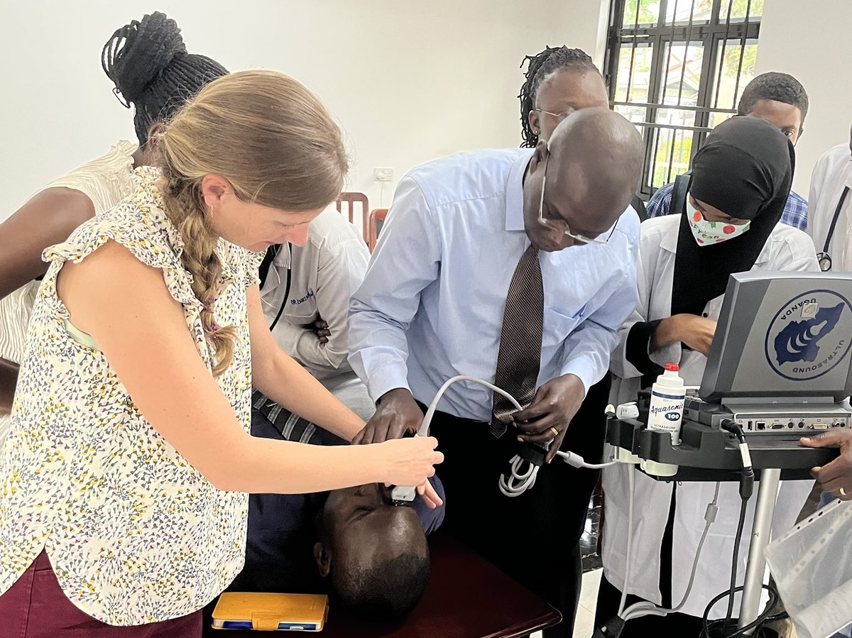 jschmidt_md's tweet photo. Back in Uganda teaching POCUS! Thanks for the eyeball volunteers 👁👁👁 #globalPOCUS ⁦@BusitemaUni⁩ https://t.co/1un31xDJMV