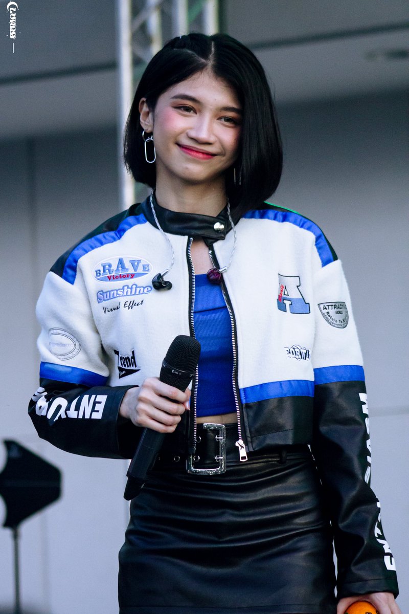 _lunahhh's tweet photo. [102322] KAIA Mallshow (SM Tanza) KAIA Charlotte

@KAIA_Members 
I MISS YOU SO MUCHHH 🥺💗

KAIA AT SMTANZA
#KAIA #KAIAatSMTanza #KAIAMallTour #KAIA_CHARLOTTE https://t.co/QuFF8mZBt1