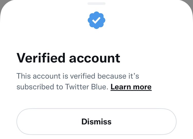 anthonydias's tweet photo. This is so dumb lol #TwitterBlue @elonmusk #Verified #VerifiedBadge https://t.co/ATRQuP7anF