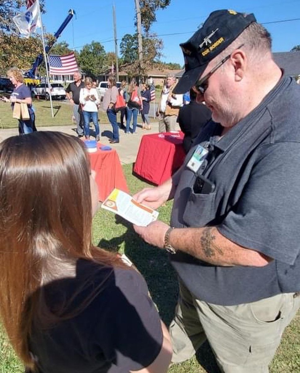 drmasizer's tweet photo. While working with #militaryveterans many years ago, I promised that I would be their voice and advocate for obtaining excellent primary and behavioral health services. I kept my promise then, and I continue to keep my promise now.
#OperationLeaveNoVeteranBehind
#KeepingMyWord https://t.co/jnYaZVwf9K