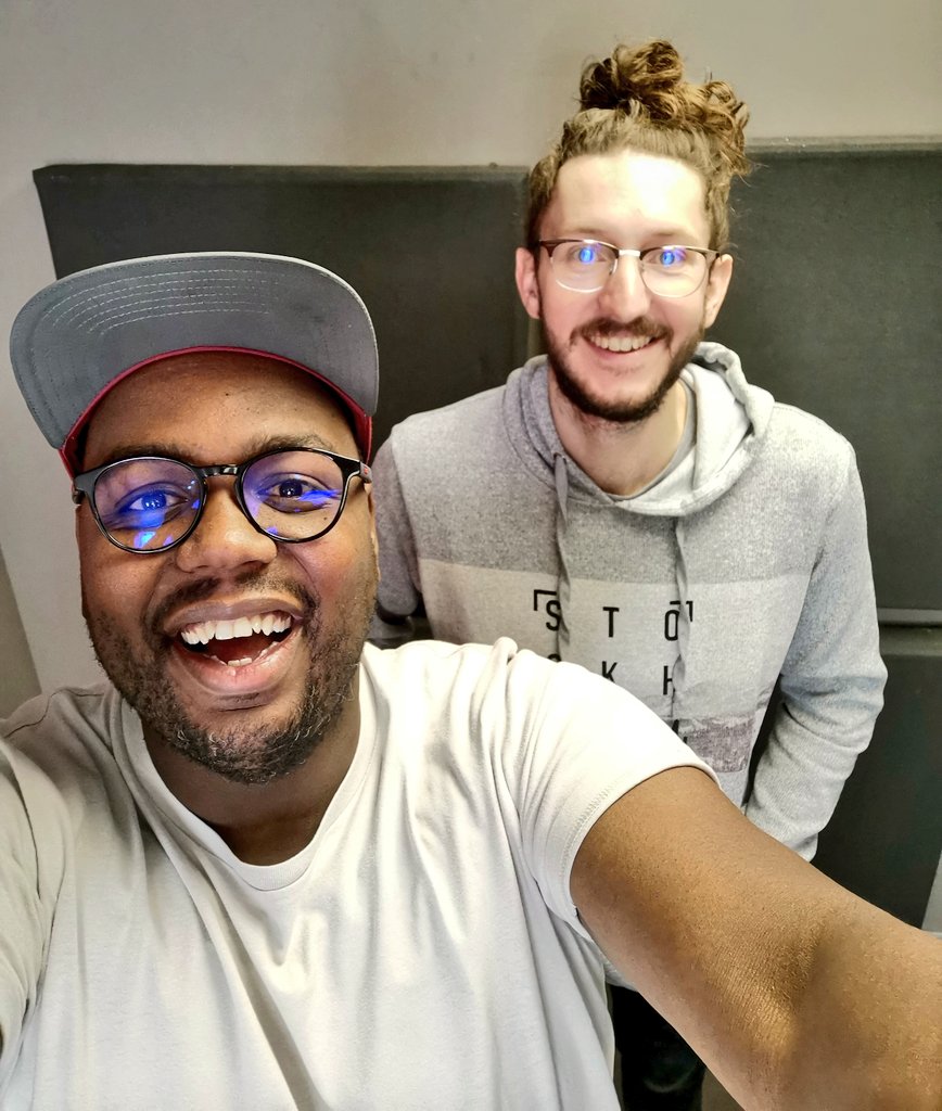 Greg&Lucky tweet media
