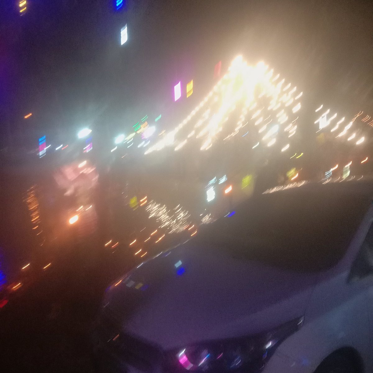 thanya_thi's tweet photo. #NewProfilePic https://t.co/APVeCBhsMJ