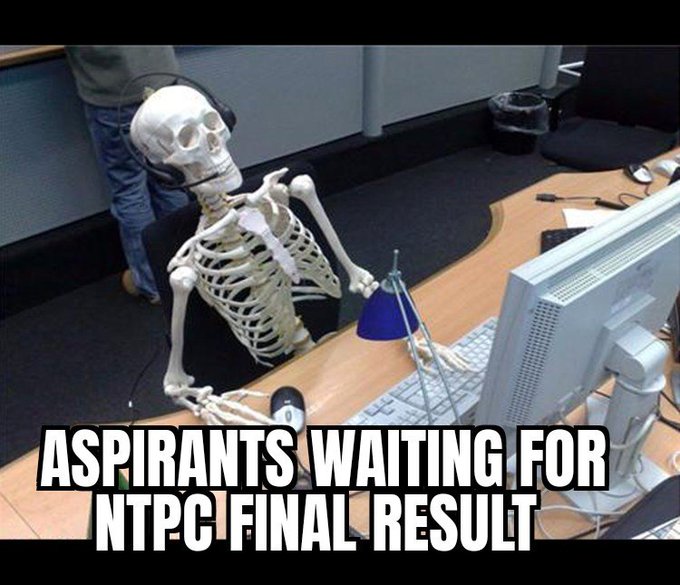rahulme86782255's tweet photo. #RRB_NTPC_RESULTDO
Where is result all the level? Till date we are waiting final result.
Shame on @AshwiniVaishnaw and @RailMinIndia  RRB. u are playing with youth emotions. https://t.co/3YAl9Yps8e
