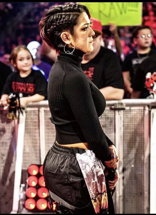 Role Model. (Fan Account) on Twitter "More cake than a bakery. https