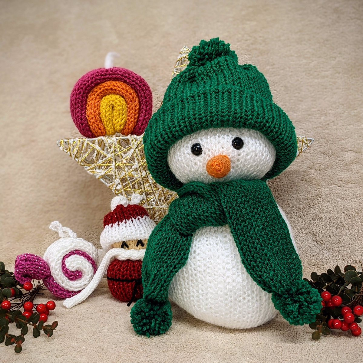LittleSmilesIE's tweet photo. Snowman and decorations ready for the Christmas @tuam_craft_fair on November 26th! 🎄♥️ #mhhsbd #EarlyBiz #handmadegift #knittedgift #snowman #knittedbeanie #knittedsnowman #handmadesnowman #handmade #autumn #autumndecor #winter #winterdecor #shoplocal #madeingalway https://t.co/k7sSWNLKFF
