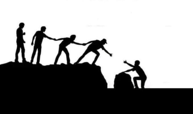 IuiNarome's tweet photo. As long as we keep helping each other, till no one will fall, whether it is business, family or society
#lifequotes #inspirationalquotes #dailyquotes #motivationalquotes https://t.co/6Fv25Y3DJL