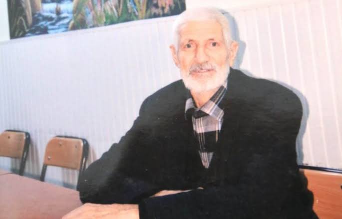 Bugün Adana 7’nci Ağır Ceza Mahkemesinde duruşması görülecek olan ağır hasta tutsak Mehmet Emin Özkan, işlemediği bir suç nedeniyle 27 yıldır tutuklu. Bu zulüm son bulmalı! #EminÖzkanaÖzgürlük