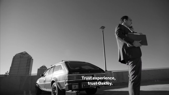 relive_bbbcs's tweet photo. @peterdiseth @SonicHoney you can always trust oakley!
he provided comic relief, but he was not provided relief at all! #bcs613 https://t.co/ZVY1hOGiAZ