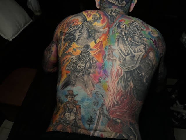 Amir Tataloo tweet media