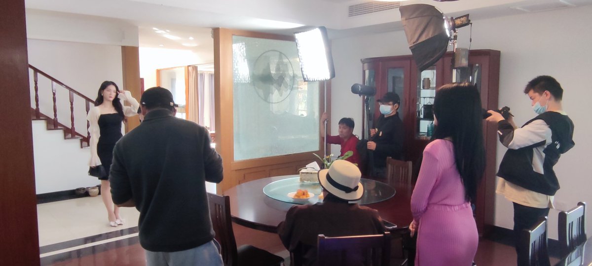 黄推福利内容 - A哥的精彩图片 福利姬A哥分享的黄推图片2 - 网红私拍内容