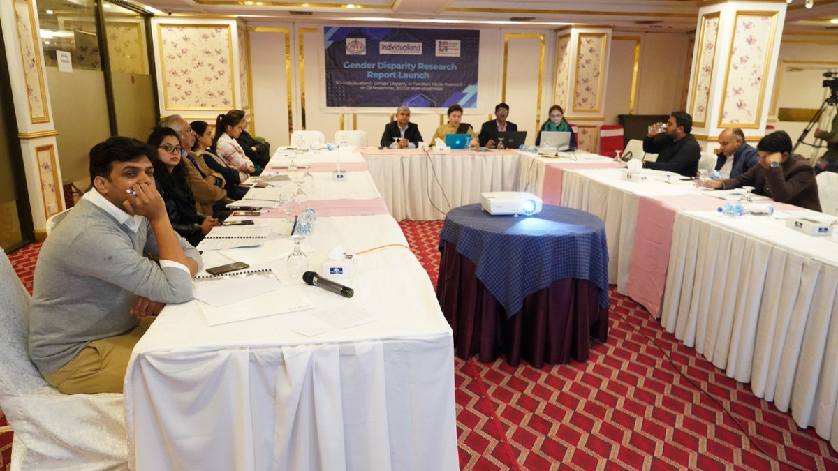 individualland's tweet photo. Report highlighting Gender Disparity in #PakistaniMedia launched yesterday in Islamabad.

You can find complete report at
https://t.co/C5rficR31n
by clicking "IL recent"

#Media
#Gender
#Pakistan https://t.co/zBRyoKifZu