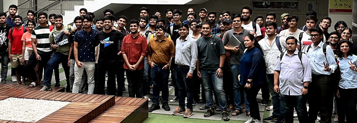 rishabhbansal97's tweet photo. Sweeping faster than 5G coverage, we were a hit in unis like IIT Delhi, IIIT Bangalore,IGDTUW,GGSIPU, etc under the Campus Connect, and we plan to do more of them in the coming months💻

If you want us to setup a Campus Connect at your university, fill out https://t.co/xLai58ysCn https://t.co/jgQfDlpeaP