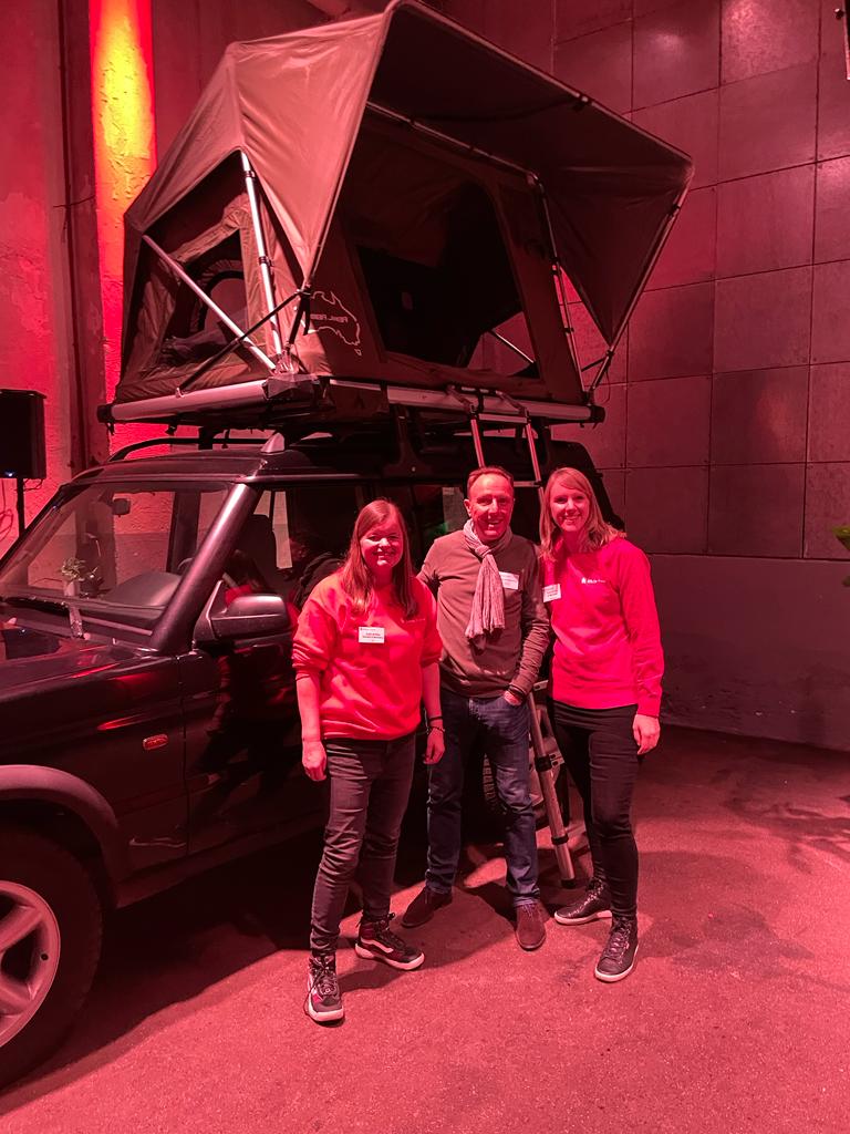 SenseofOceans's tweet photo. Earlier this week, Martijn Mellaart was back in the Netherlands attending the Riksja Travel consumer event. Over 3500 consumers were invited and Martijn was there to represent Mozambique, as well as 4x4 self-drives in Namibia and Botswana.
#SenseOfOceans #Riksja #Mozambique https://t.co/RVYA8d5NI7