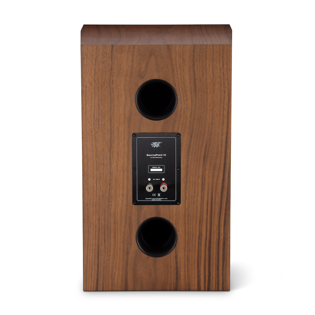 ecoustics's tweet photo. BREAKING NEWS: Andrew Jones' first loudspeaker with MoFi has arrived. It's called the SourcePoint 10 and it will sell for 3699/pair USD.
#mofi #andrewjones #sourcepoint10 #loudspeaker #hifi #audiophile #speakers #breakingnews #caf #worldpremiere
https://t.co/NzZnmZUqOu https://t.co/GrowBvW6TQ