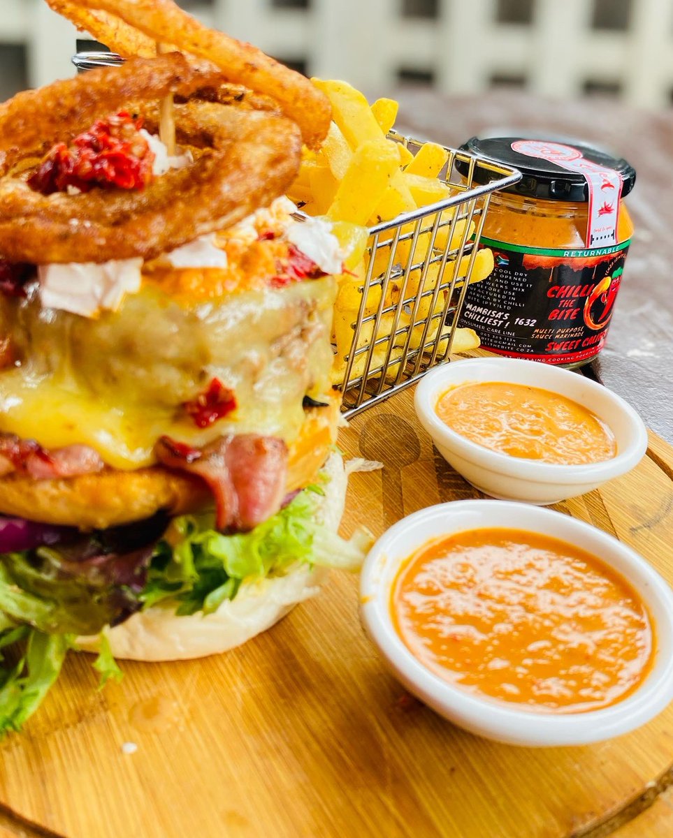 Chillithebite1's tweet image. We are a kasi company which manufactures 100% organic chilli product from scratch .The unavoidable taste 👌🌶🌶.Excellent for any meal🙌🏾!.MAMBISA’S CHILLLIES’T 1632
#chillithebite #leaked #WakandaForever #INDvsENG #LoveIsBlind #PakvsNz