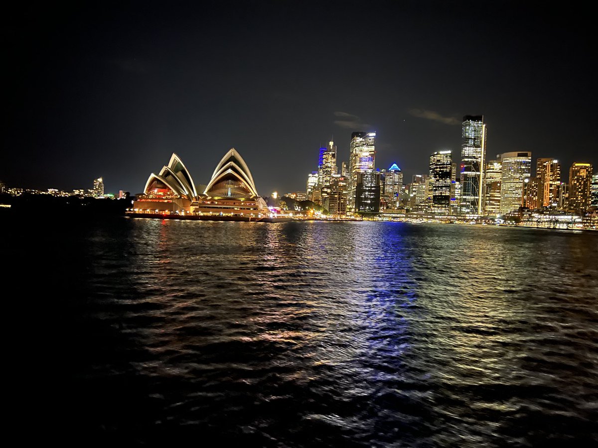 Our end of year Sydney harbour cruise is a wrap! We had a powerful roundtable, and topics included: 
* mental health,
* the destructive impact of board whisperers who do not know as much as they claim,
* IT needs more budget,
* deep concerns over knee jerk legislation