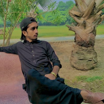 fmaliyt34's tweet photo. #NewProfilePic https://t.co/MzDsqqh6FG