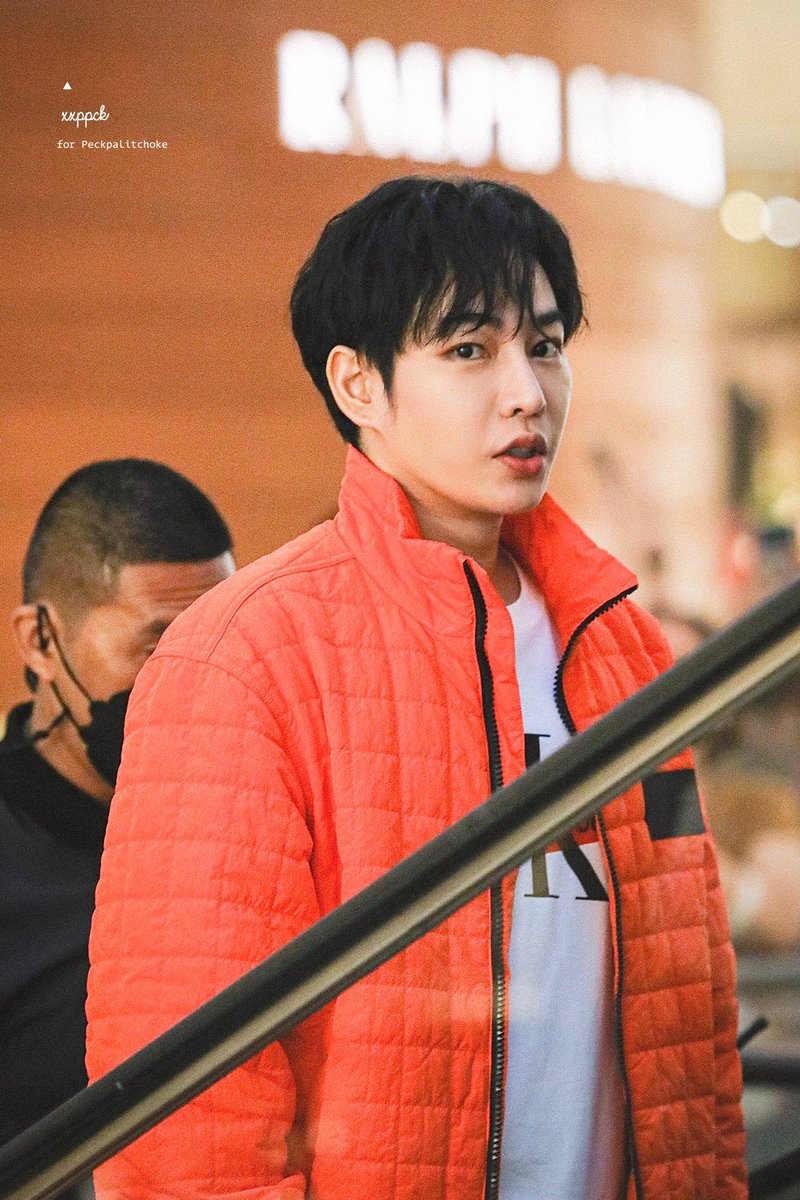 xxppck's tweet photo. ไฮผลิต 👋🏻

#MyCalvins 
#CalvinKleinTH 
#เป๊กผลิตโชค
#PeckPaLitChoke
#xxppck_photo https://t.co/IgAjBM40aw