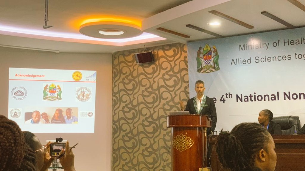 Presented on behalf of our team at the 4th annual National Noncommunicable Diseases conference. Received many honest and probing questions about sleep and heart health on behalf of both patients and healthcare workers. #CVDMwanza #CUHAS #MITU