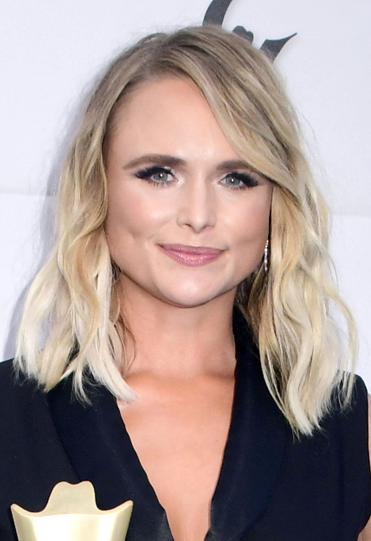 HAPPY 39TH BIRTHDAY MIRANDA LAMBE