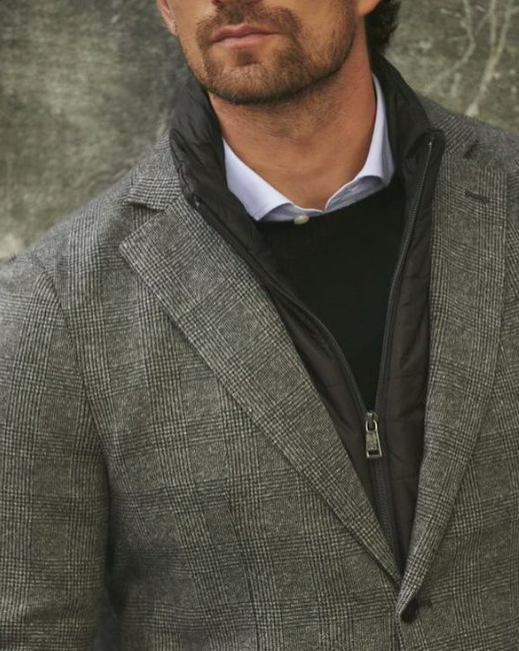 PdH_es's tweet photo. BUSINESS CODE | Busca la mezcla de ropa que luce profesional pero que también está dotada de confort, funcionalidad y gusto.
#PedroDelHierro #BusinessCode #NewIn https://t.co/7CwJYUThZs