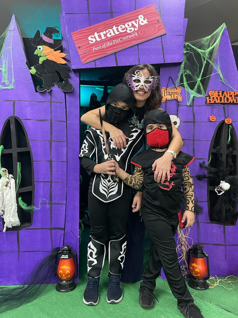 strategyandME's tweet photo. No tricks, just office treats! The little ones came to our offices for Halloween as we enjoyed a parade of fantastic costumes!๐#LifeAtStrategyand https://t.co/2R2aB8tQhS