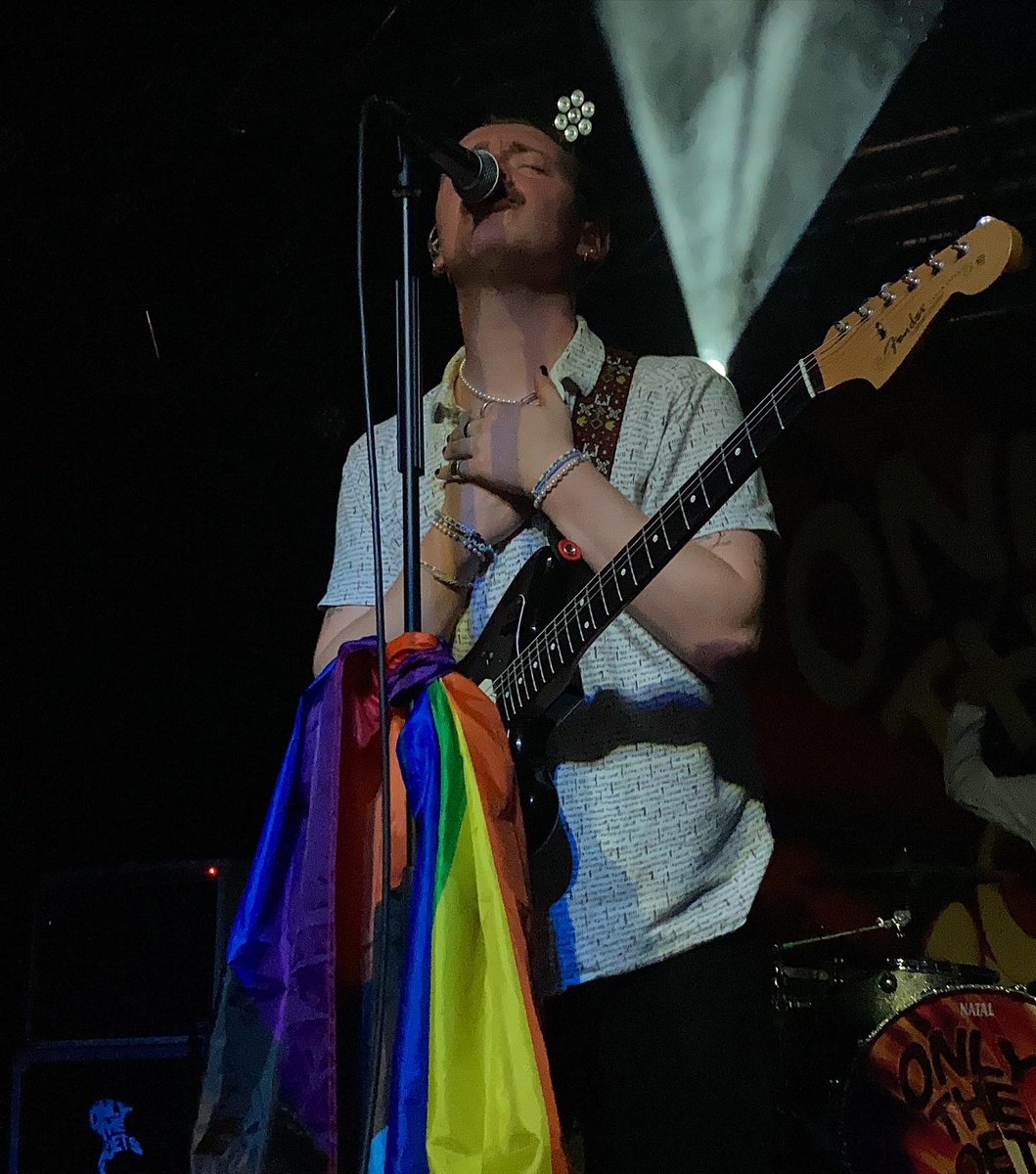 ainhoax28's tweet photo. thank you @onlythepoetsuk for making your shows such a safe space😭🏳️‍🌈 #otp #ourtimetour #onlythepoets #otpzurich https://t.co/tnsrCgb352