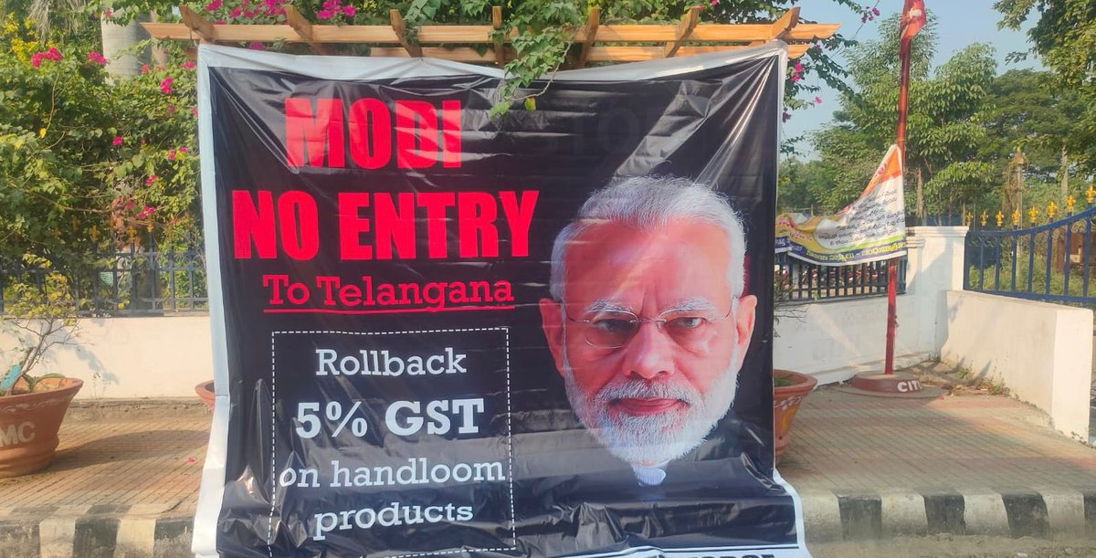 Krishank_BRS's tweet photo. Weavers message to Modi ji https://t.co/sJjON9eBxi