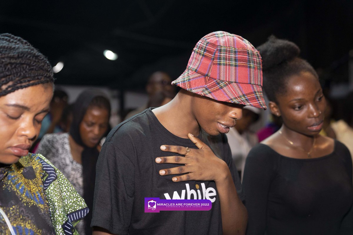 rev_yinkayusuf's tweet photo. Miracles are forever coming……. The presence of God is everything!

Join me this morning by 10am for ministers conference and 6pm for the evening session.

You are next inline for your miracle....

#HisPresence 
#MAF2022 
#RevYinkaYusuf 
#Ayomikun https://t.co/CcM3rAy50p