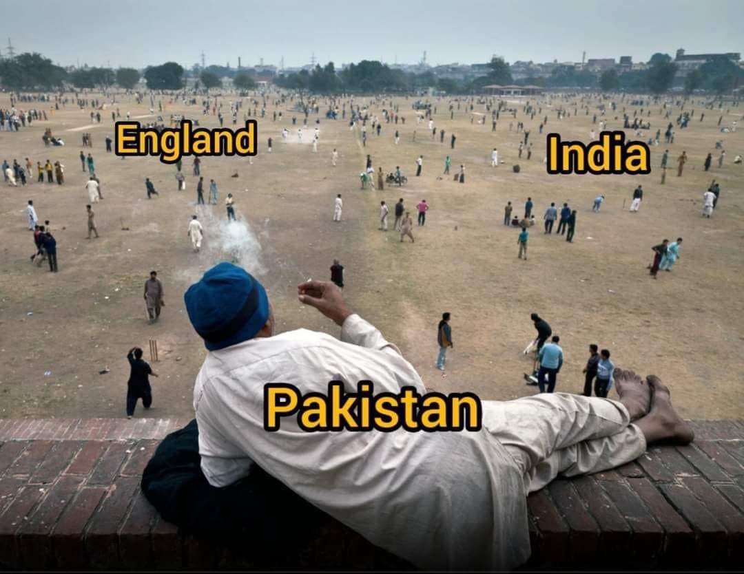 BenyameenAfridi's tweet photo. @76Shadabkhan Pakistani fans right now 🇵🇰🇵🇰🇵🇰🇵🇰 https://t.co/WupgCxkJg3