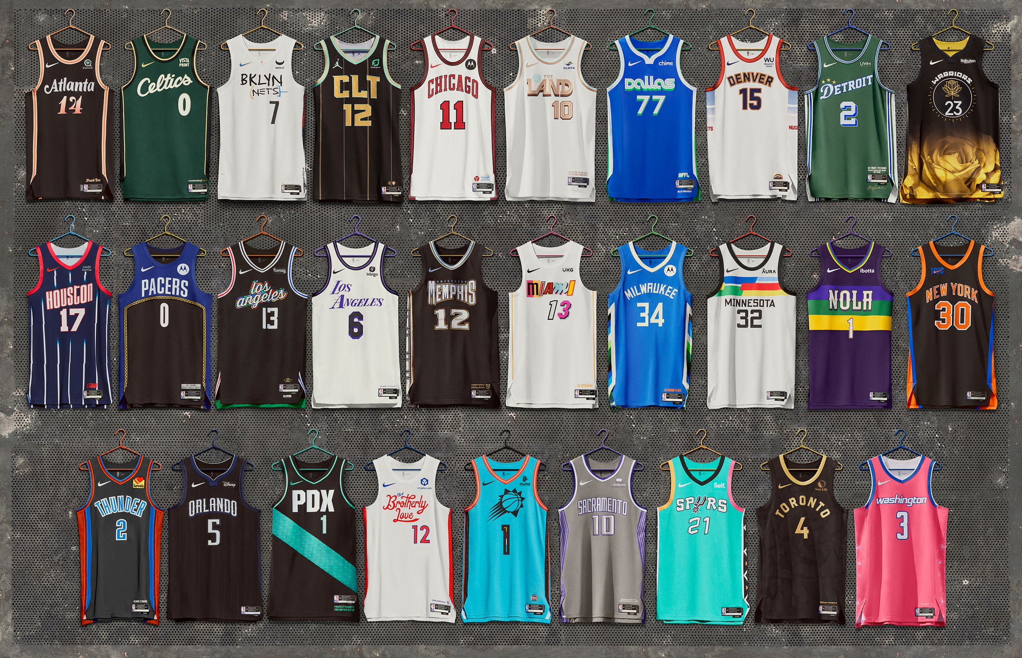 Nick DePaula on X: Since Nike took over NBA uniforms in 2017, they've  stuck with a focus on City Edition jerseys for teams rather than a Christmas  specific design. That'll be the
