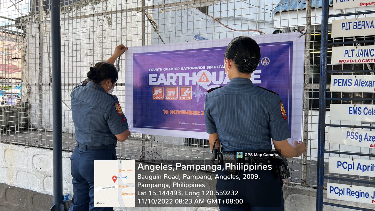 PS5_AngelesCPO's tweet photo. November 10, 2022 about 8:20 AM members of RCSP-CWAO Team 5 led by PCPT RESTITUTO DJ SANTOS, under the supervision of PMAJ OHMAR R BOGNOT, Station Commander, conducted  Hanging of Tarp re;(NSED).
#LifeIsBeautiful
#KaligtasanNyoSagotKo
#TulongTulongTayo
#MKKequalsK
#PNPKakampiNyo https://t.co/ATtXWrKMw0