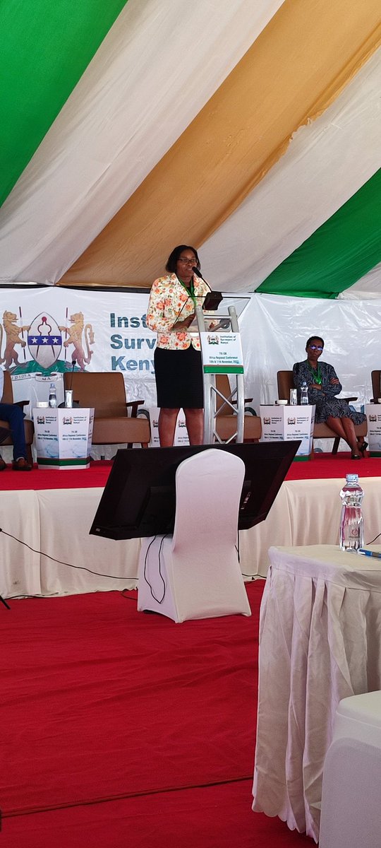 FridaMwangi1's tweet photo. 7th ARC ongoing...
Dr Mary Macharia, Deputy Director Research at the National Land Commission.
Topic: Monitoring Land Governance for Improved Land Governance.
Did you know,there are over 5 monitoring programs?
#7ARC
#Surveylife https://t.co/fK82l9TzFc