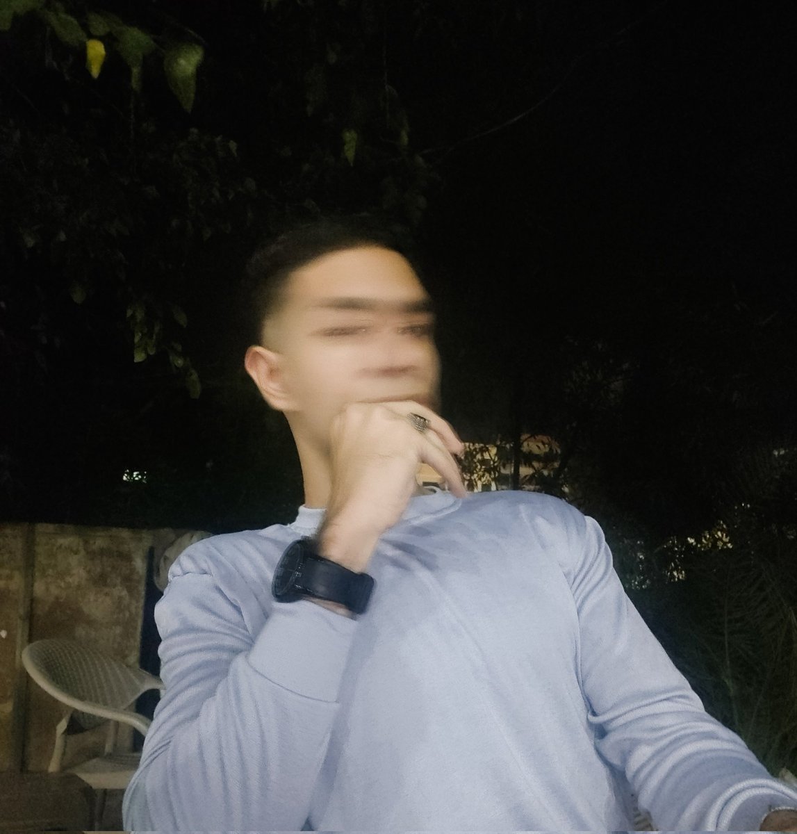 ياخي كنت ع الثبات و هزتني 🍃