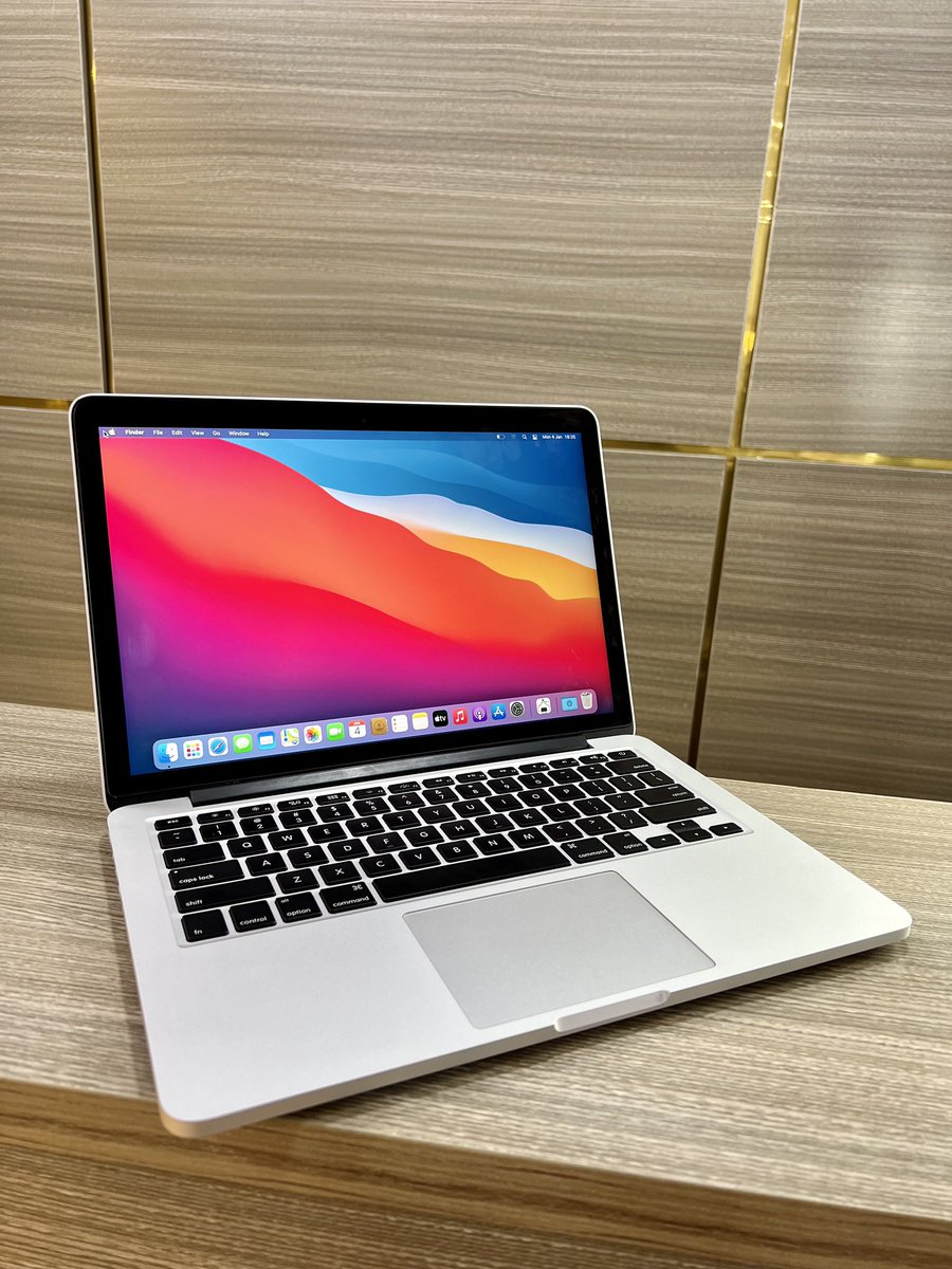 elitecomtech1's tweet image. 2015 MacBook 💻 PRO 13inches
8GB Ram
256GB SSD
Intel core i5
Free charger 🔌 
Price: N300,000
Call or WhatsApp
+2348075837845
#ElitePC #EliteComTech #EliteGadgets #EliteDeyForYou