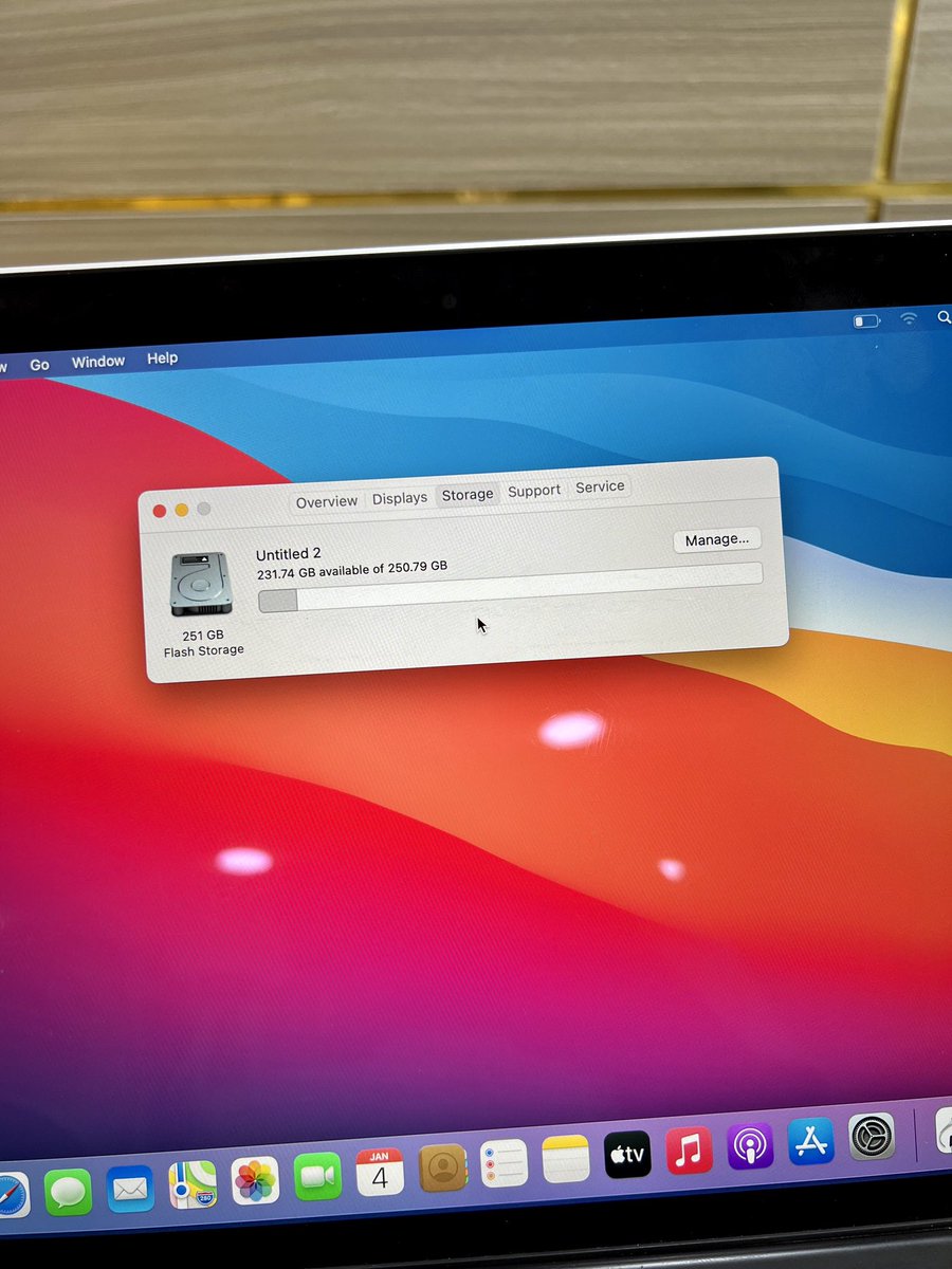 elitecomtech1's tweet image. 2015 MacBook 💻 PRO 13inches
8GB Ram
256GB SSD
Intel core i5
Free charger 🔌 
Price: N300,000
Call or WhatsApp
+2348075837845
#ElitePC #EliteComTech #EliteGadgets #EliteDeyForYou