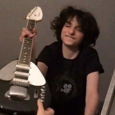 autismiac's tweet photo. DREW DAY ITS DREW DAY EVERYONE SAY HAPPY BIRTHDAY TO DREW ITS HIS DAY @reddiehearts_ SORRY I COULDNT GET YOU A RICK AND MORTY MUG #DREWDAY 🥳🥳🥳🥳🥳 https://t.co/wDYARiN5ig