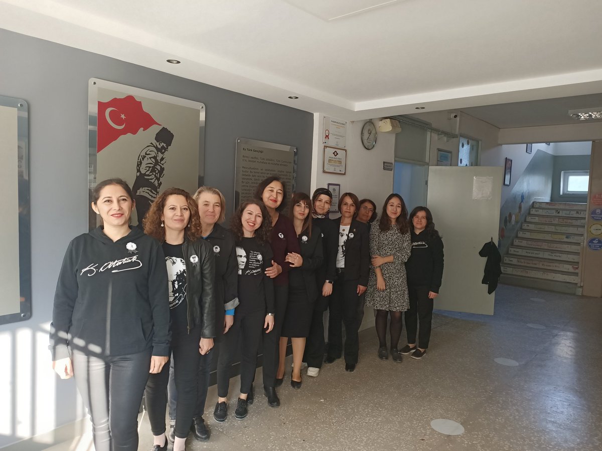 İçimizde sonsuz sevginle daima izindeyiz.
🇹🇷🇹🇷🇹🇷🇹🇷🇹🇷🇹🇷