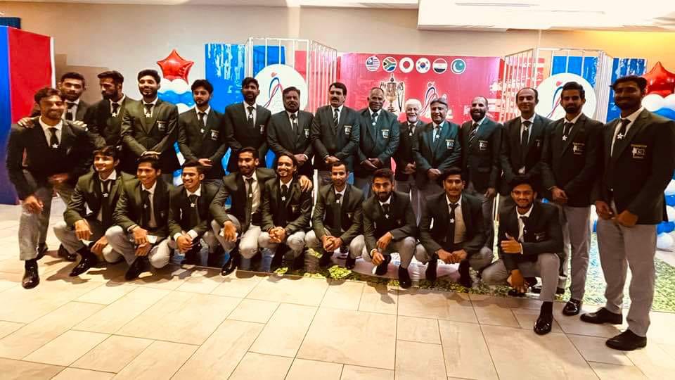 11 سال بعد پاکستان  ٹیم  انٹرنیشنل ایونٹ میں وکٹری اسٹینڈ تک پہنچی یہ وہ ہی ٹیم ہے جس کو پی ایس بی فنڈ تو دور کی بات  این او سی تک نہیں دینا چاہتا تھا  منسٹر اسپورٹس احسان مزاری  اپنا فرض سمجھتے ہوئے کھلاڑیوں کو ان کا حق دینا چاہیے