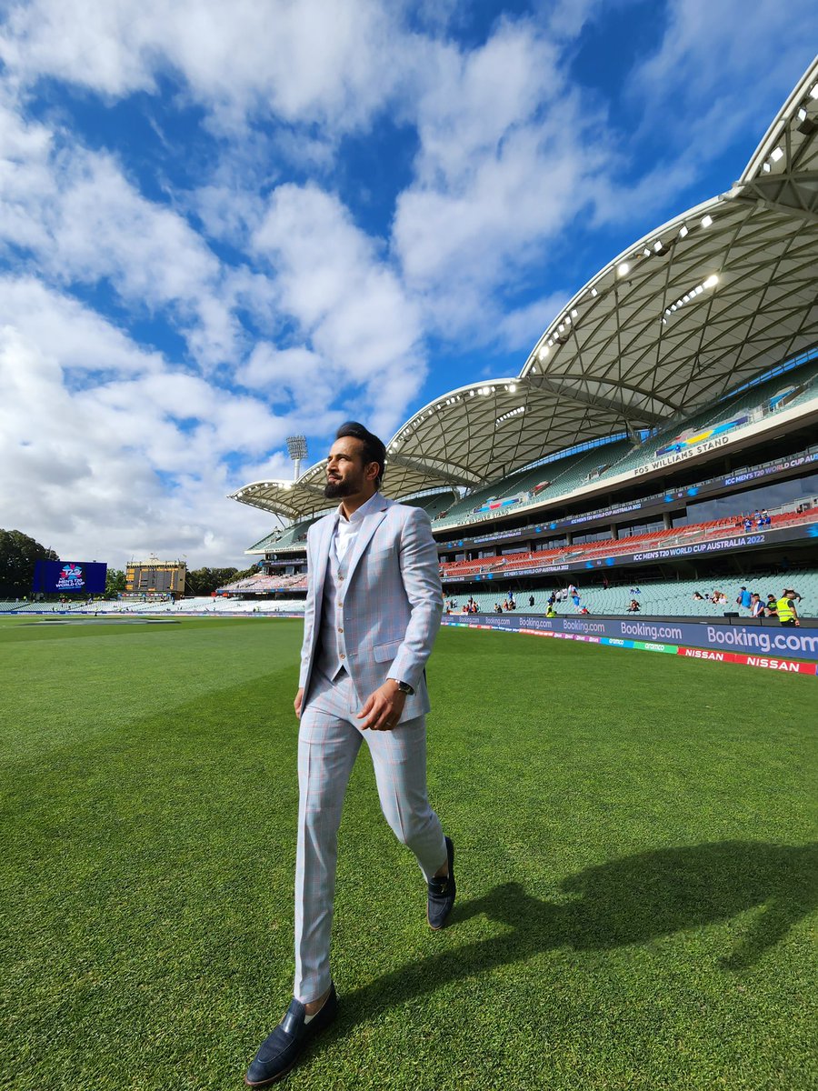 IrfanPathan's tweet photo. Let’s bleed blue…. #INDvsENG https://t.co/dtaeOICt1V