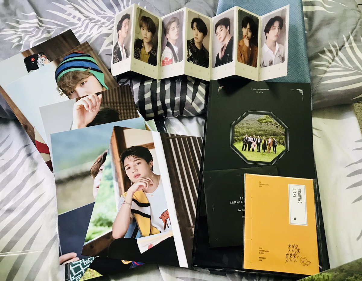 msynnn_'s tweet photo. I'm selling my prelove official BTs merchandise, interested just DM me. Urgently need my money😭. help me spread this post. TQ https://t.co/aaWma7rRZo