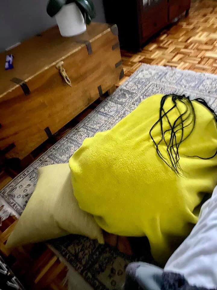 Tegadeyforyou's tweet image. Only women understand what's going on here😩💔