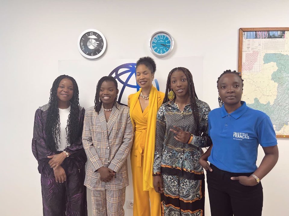 Mariusca3's tweet photo. Échanger hier avec Madame @NBathily ,Directrice régionale de la communication de la @BM_Afrique , a été un moment riche en partage  sur les questions liées à l'implication de la jeunesse #Congolaise que nous sommes sur des sujets écologiques, des questions du genre…
#Mariusca https://t.co/x1vdIrSyT7