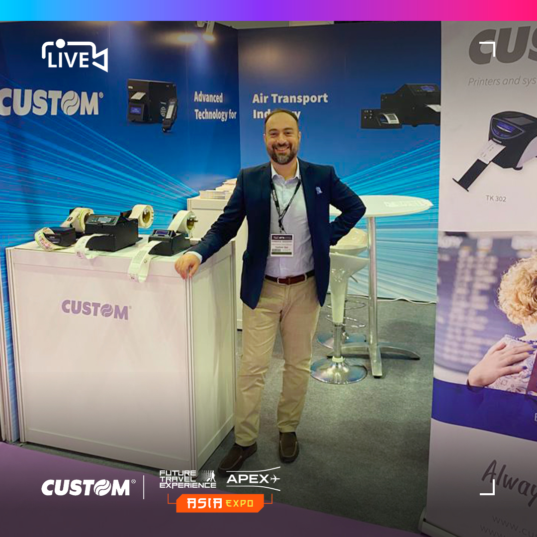 Custom Group tweet media