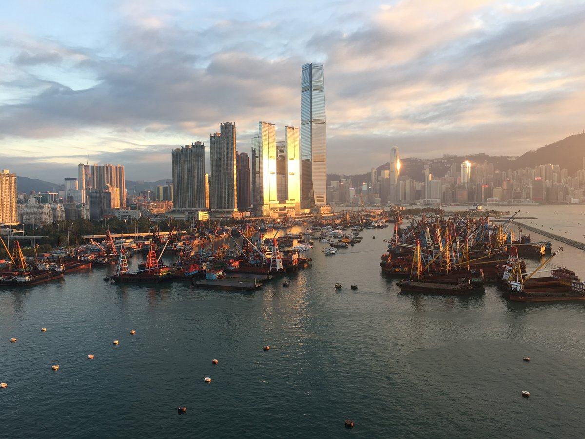 COO_FlexSystem's tweet image. #HR 2023 will challenge but will provide opportunity to advance. Timely smart x-border data compliant qualitative &amp;amp; quantitative processes can be leveraged across Financials / HR / X-Ecosystem for productivity + deep insights. Controlled messaging drives your cyber &amp;amp; ESG policies